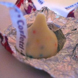 Hershey's Confetti Kisses: IV