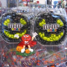 M&M World Store: Halloween Items