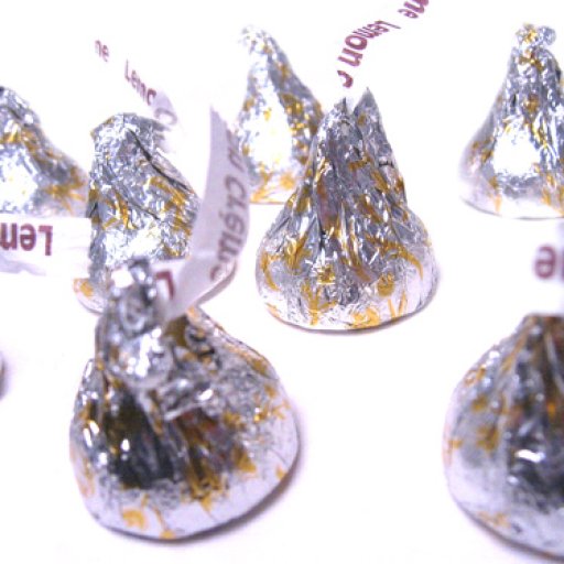 Hershey's Kisses Lemon White Chocolate I