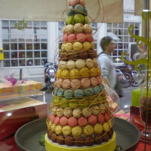 Macaron tower