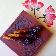 Chocolate toffee pretzels