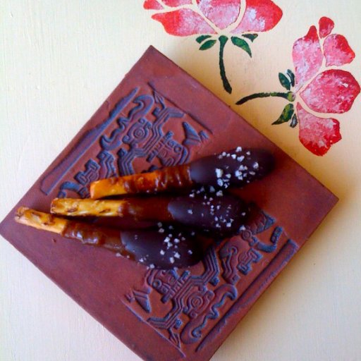 Chocolate toffee pretzels