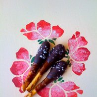 more chocolate toffee pretzels