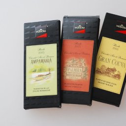 Valrhona. The 2005 editions.