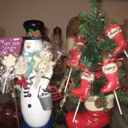 Use chocolates to add on as gifts