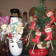 Use chocolates to add on as gifts