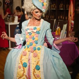 Marie Antionette!