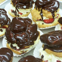 Finished Cream puffs