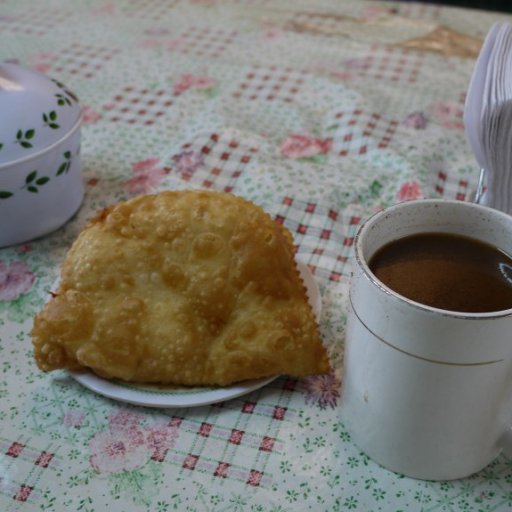 Breakfast in Trinidad - Empanada Con Queso y Chocolate