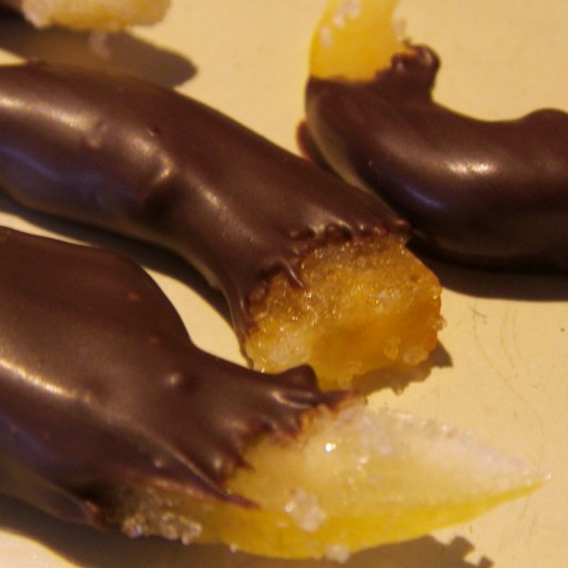 naranjas bañadas con amargo