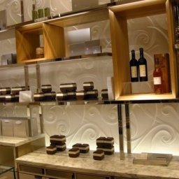 La Chocolaterie by Jacques Genin: 100% fun chocolate