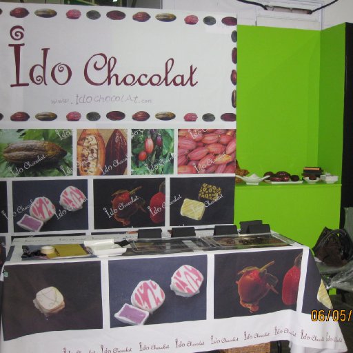 I DO CHOCOLAT stand