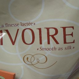 Valrhona: Ivoire 35%