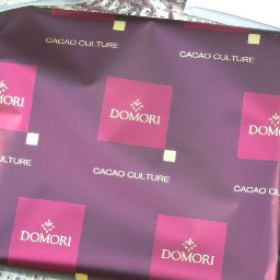 Domori 100% cocao dark chocolate bar – single origin