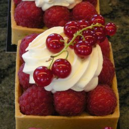 Sablé vanille and raspberrys