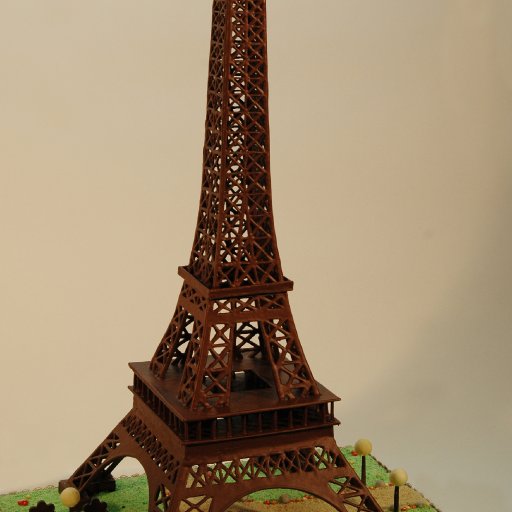 Eifelturm mit Park