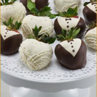 Bride & Groom Strawberries