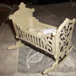 white chocolate cradle