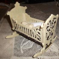 white chocolate cradle