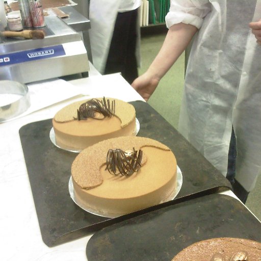 Chocolate & Entremet deserts(1/2-Feb-11)