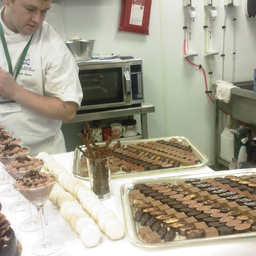 Chocolate & Entremet deserts(1/2-Feb-11)
