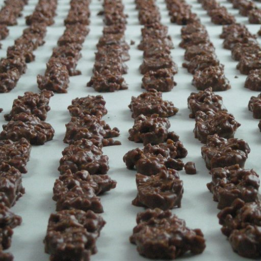 Roasted diced almonds in milk Maracaibo.