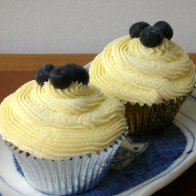 white cupcakes