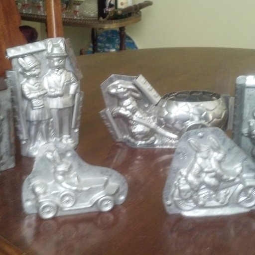 Molds 2012