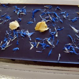 Flower chocolate bar