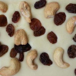 White Chocolate Fruit & Nut