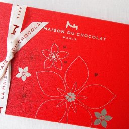 La Maison Du Chocolat - Valentine box Floral Chocolates