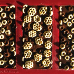 chocolate & cheerios