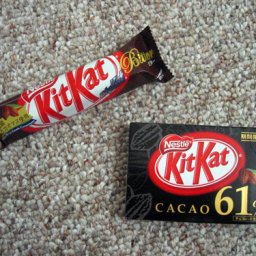 April Candy Trade: Dark Kitkats