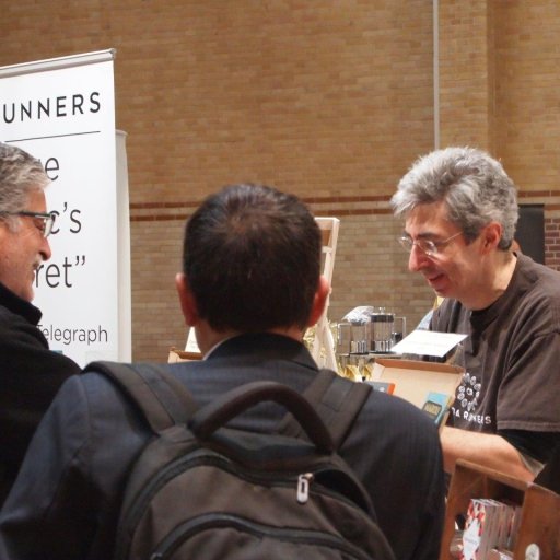 Cocoarunners booth Spencer and Claudio Corallo